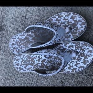 Women’s Clark sandals size 8M